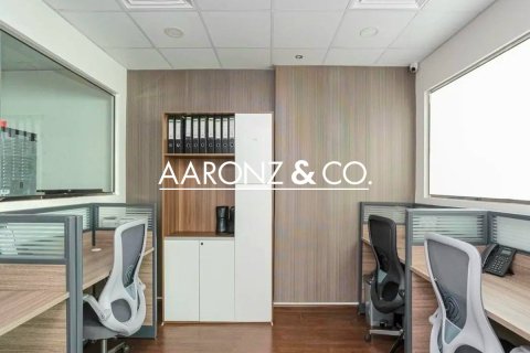 Офис 92м² в Бизнес-Бэй, ОАЭ №148981 10