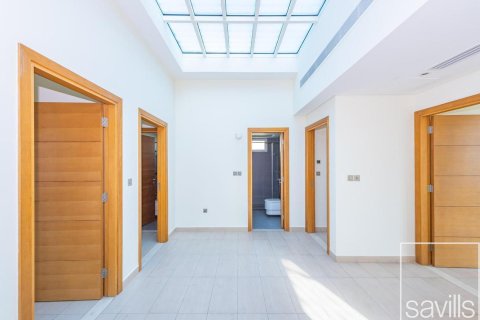 4 bedrooms Villa in Jumeirah Park, UAE No. 194743 17