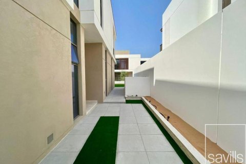 4 bedrooms Townhouse in Al Furjan, UAE No. 194741 4