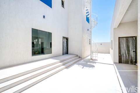4 bedrooms Villa in Dubai, UAE No. 194739 16