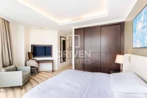 Квартира с 2 спальнями в The Address Residence Fountain Views, ОАЭ №192263 7