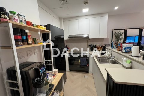Квартира с 3 спальнями в Zahra Breeze Apartments, ОАЭ №162178 7