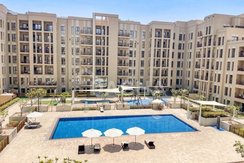 Квартира с 3 спальнями в Zahra Breeze Apartments, ОАЭ №162178 4