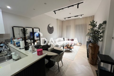 Квартира с 3 спальнями в Zahra Breeze Apartments, ОАЭ №162178