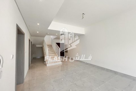 Villa de 3 dormitorios en Mina Al Arab, UAE No. 88567 5
