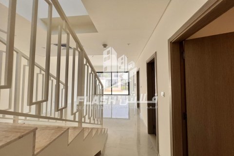 Villa de 3 dormitorios en Mina Al Arab, UAE No. 88567 6