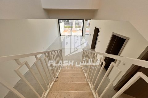 Villa de 3 dormitorios en Mina Al Arab, UAE No. 88567 10