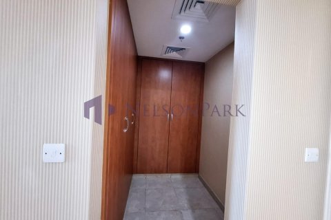 2 bedrooms Apartment in Doha, Qatar No. 61015 12