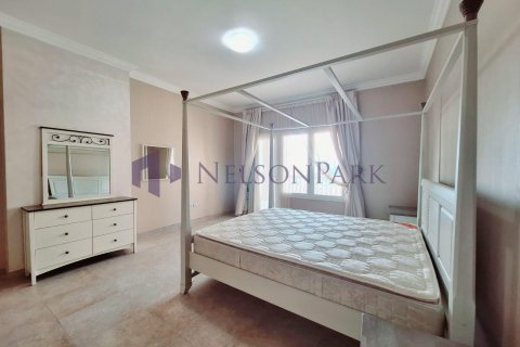 2 bedrooms Apartment in Doha, Qatar No. 61015 11