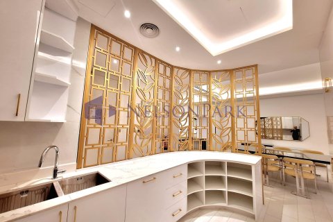 3 bedrooms Apartment in Doha, Qatar No. 61014 9