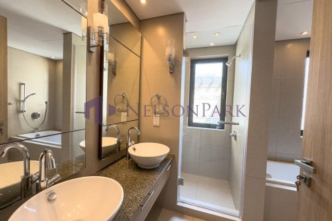 4 bedrooms Townhouse in Doha, Qatar No. 60827 10