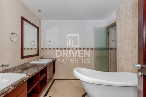 Вилла с 4 спальнями в The Crescent, ОАЭ №191078 23