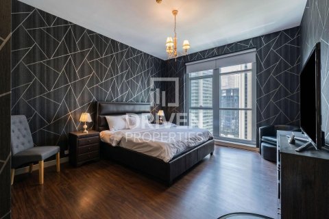 Квартира с 2 спальнями в Claren Towers, ОАЭ №192730 9