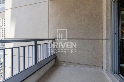 Квартира с 2 спальнями в Claren Towers, ОАЭ №192730 17