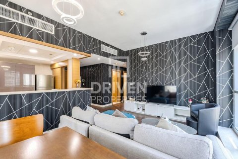 Квартира с 2 спальнями в Claren Towers, ОАЭ №192730