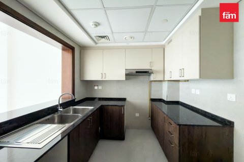 Квартира с 2 спальнями в Бизнес-Бэй, ОАЭ №146078 6