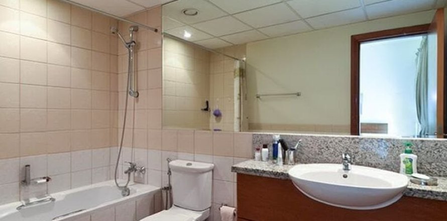 Apartment de 2 dormitorios en Al Samar, UAE No. 168621