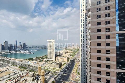 Квартира с 2 спальнями в Damac Heights, ОАЭ №192605