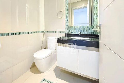 Квартира с 2 спальнями в Damac Heights, ОАЭ №192605 9