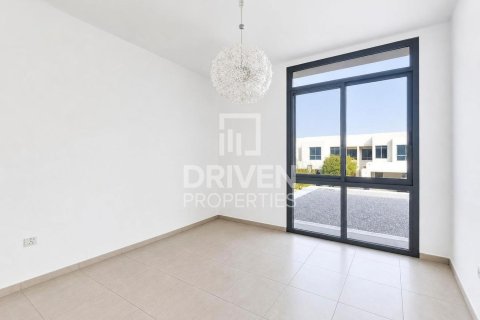 3 bedrooms Townhouse in Hayat Townhouses, UAE No. 202058 5