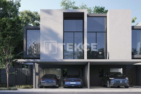 Townhouse de 3 chambres à Tilal City, UAE No. 168755