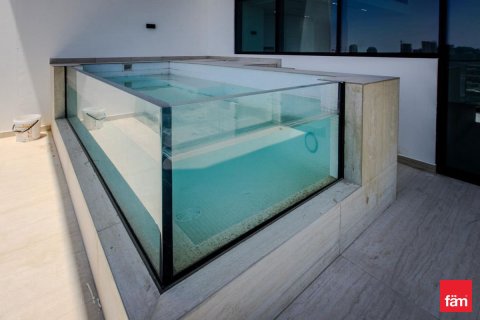 Квартира с 2 спальнями в Дубай, ОАЭ №141583 4