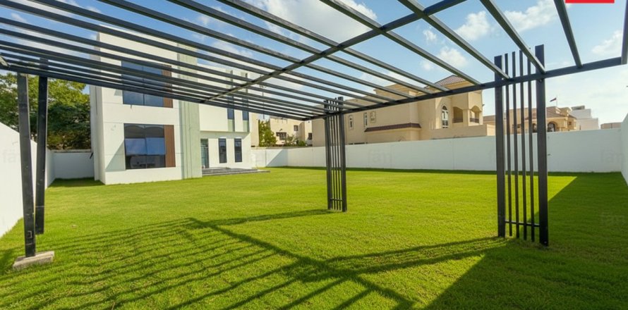 Вилла с 5 спальнями в Аль-Барша, ОАЭ №141578