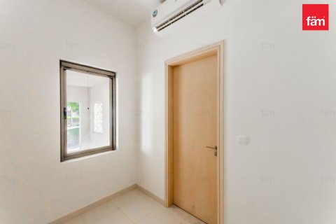 Вилла с 3 спальнями в Рим, ОАЭ №141579 21