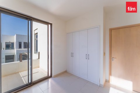 Вилла с 3 спальнями в Рим, ОАЭ №141579 14