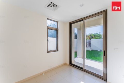 Вилла с 3 спальнями в Рим, ОАЭ №141579 13