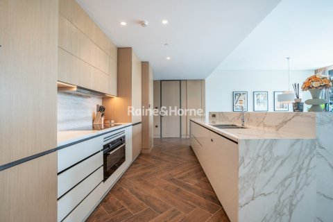 Квартира с 2 спальнями в Дубай, ОАЭ №156381 21