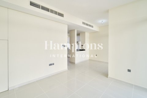 3 bedrooms Townhouse in Dubai, UAE No. 144953 12