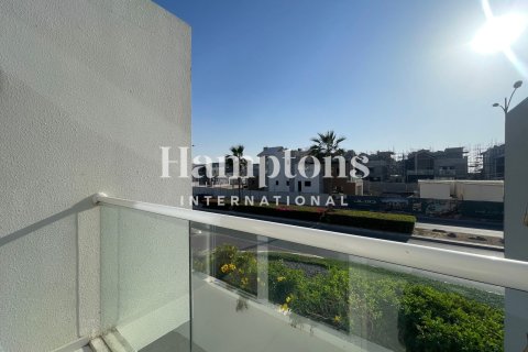 3 bedrooms Townhouse in Dubai, UAE No. 144953 4
