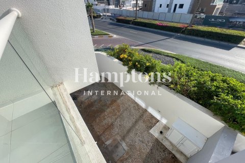 3 bedrooms Townhouse in Dubai, UAE No. 144953 6