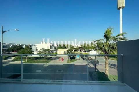 3 bedrooms Townhouse in Dubai, UAE No. 144953 5