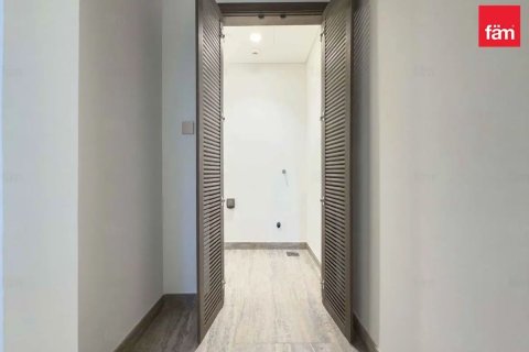 2 bedrooms Apartment in Business Bay, UAE No. 142744 11