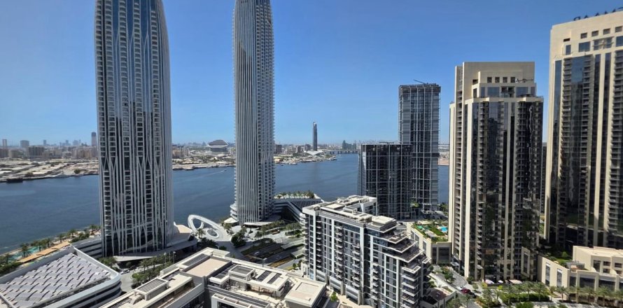 2 bedrooms Apartment in Dubai, UAE No. 161179