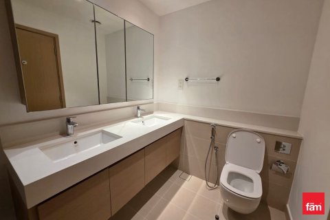 2 bedrooms Apartment in Dubai, UAE No. 161179 18