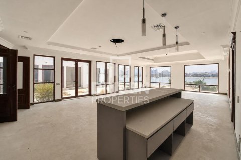 Villa de 5 chambres à Signature Villas, UAE No. 206443 10