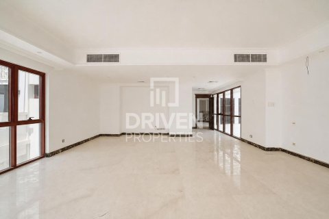 Villa de 5 chambres à Signature Villas, UAE No. 206441 11
