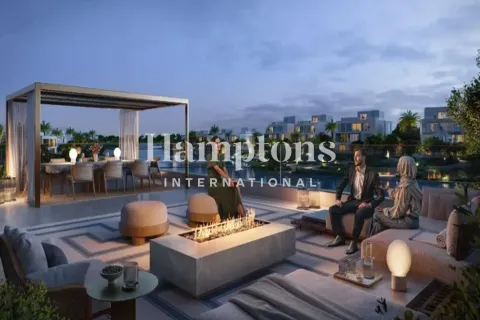 6 bedrooms Villa in Dubai, UAE No. 144850 4