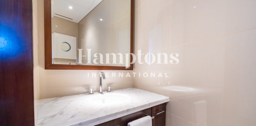 2 bedrooms Apartment in Downtown Dubai (Downtown Burj Dubai), UAE No. 144851