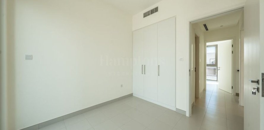 3 bedrooms Townhouse in Dubai South (Dubai World Central), UAE No. 144847