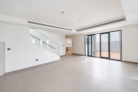 5 bedrooms Villa on the Yas Island, UAE No. 204838 4