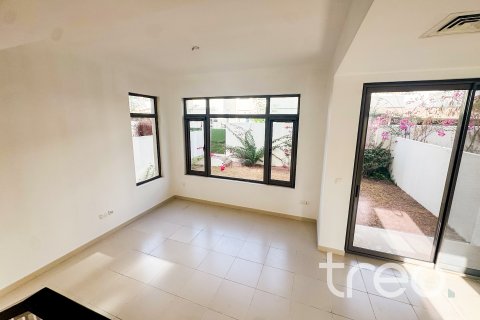 Villa de 3 dormitorios en Mira Oasis, UAE No. 206222 8