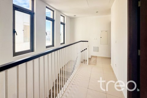 Villa de 3 dormitorios en Mira Oasis, UAE No. 206222 15