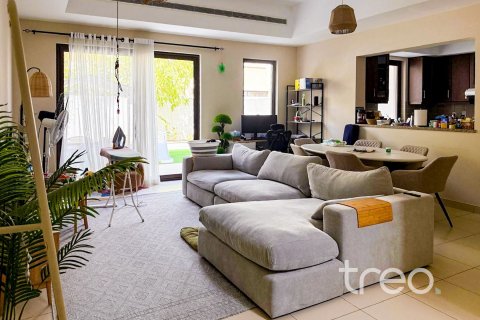 Villa de 3 dormitorios en Reem, UAE No. 206220 3