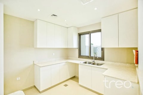 Townhouse de 3 chambres à Town Square, UAE No. 206216 8