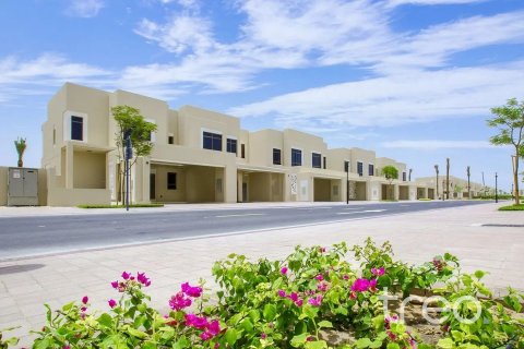 Townhouse de 3 chambres à Town Square, UAE No. 206216