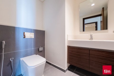 3 bedrooms Apartment in Dubai, UAE No. 137405 12